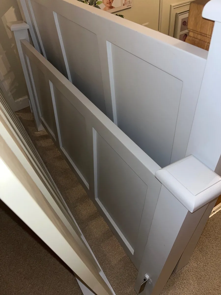 King size bed frame - Image 2