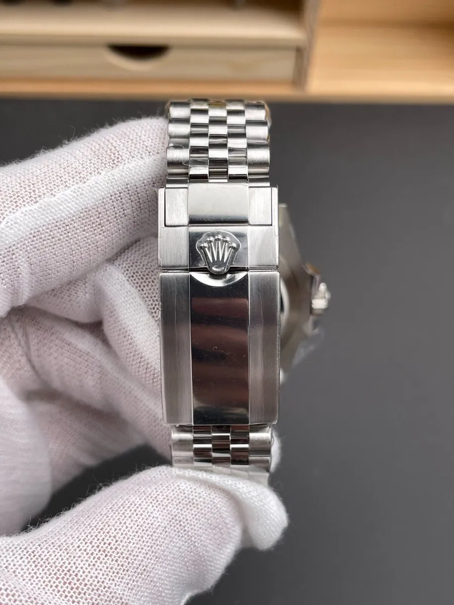 Cloned watch - Image 2