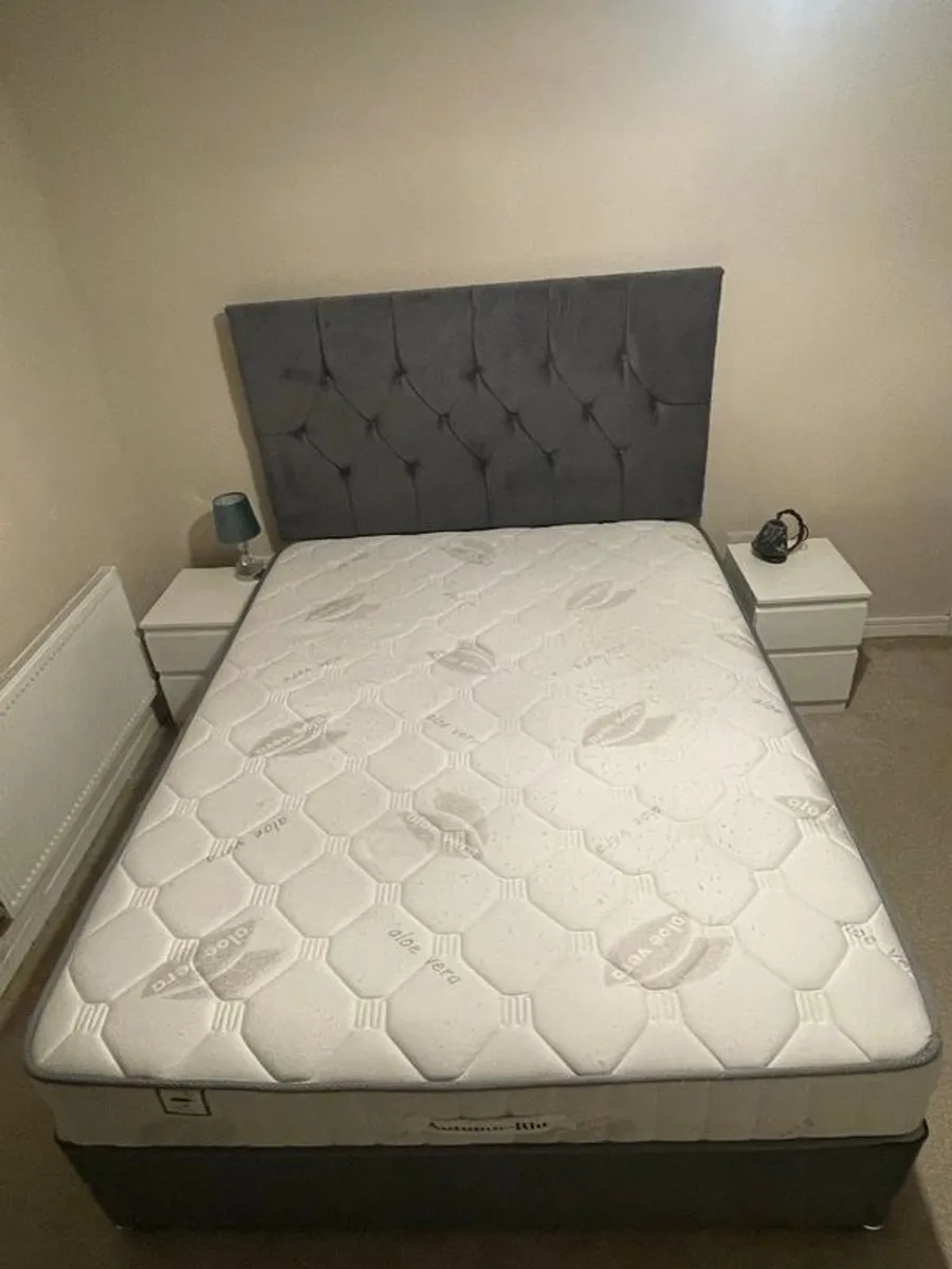 King Size Bed - Image 1