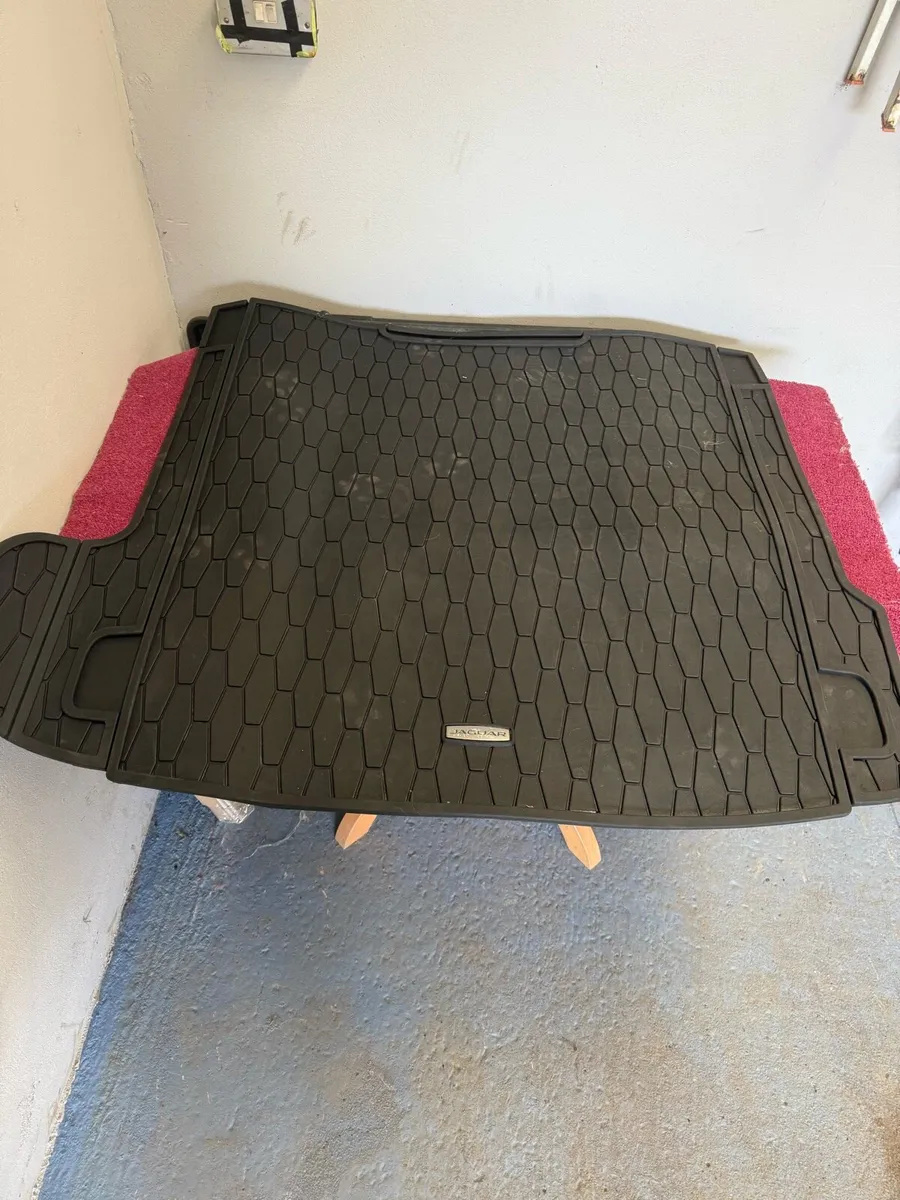 Jaguar F Pace  Rubber mats - Image 1