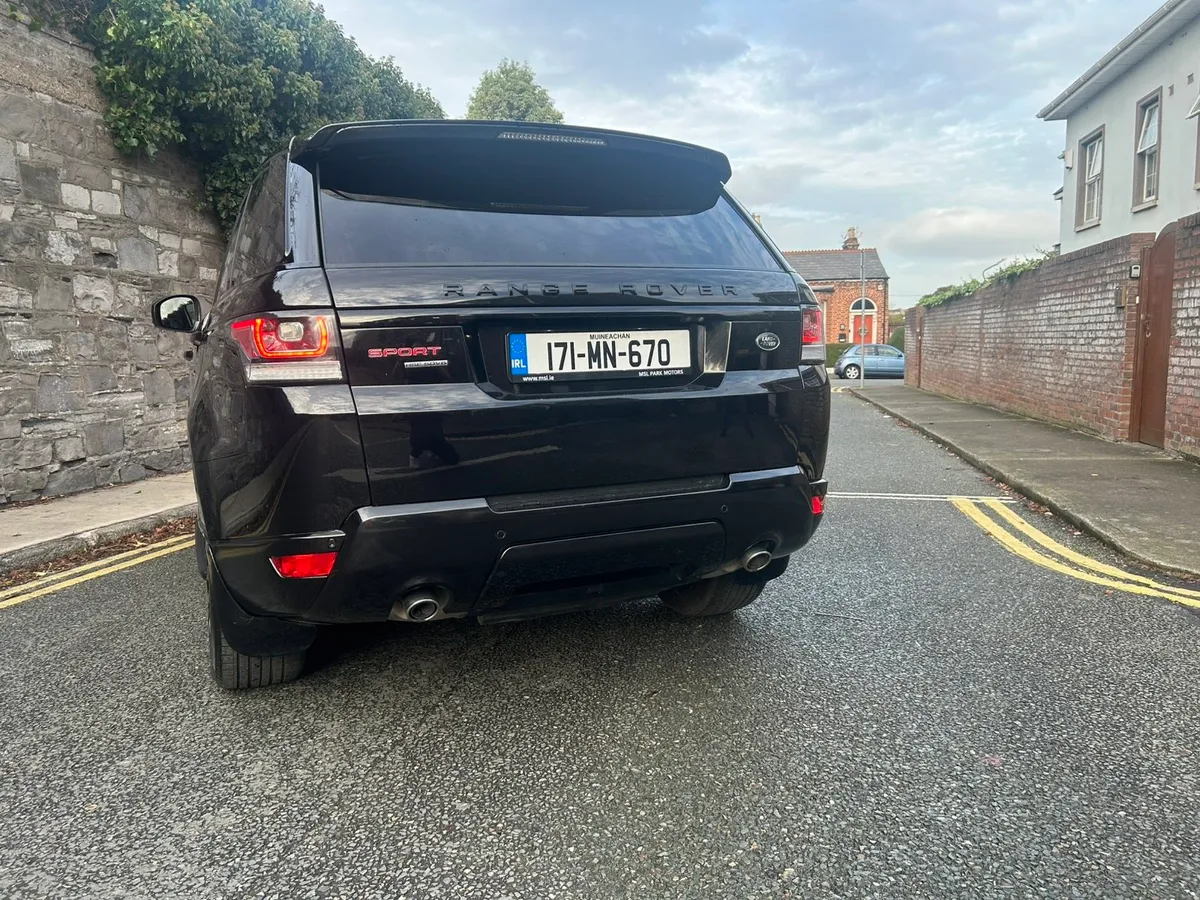 Land Rover Range Rover sport - Image 3