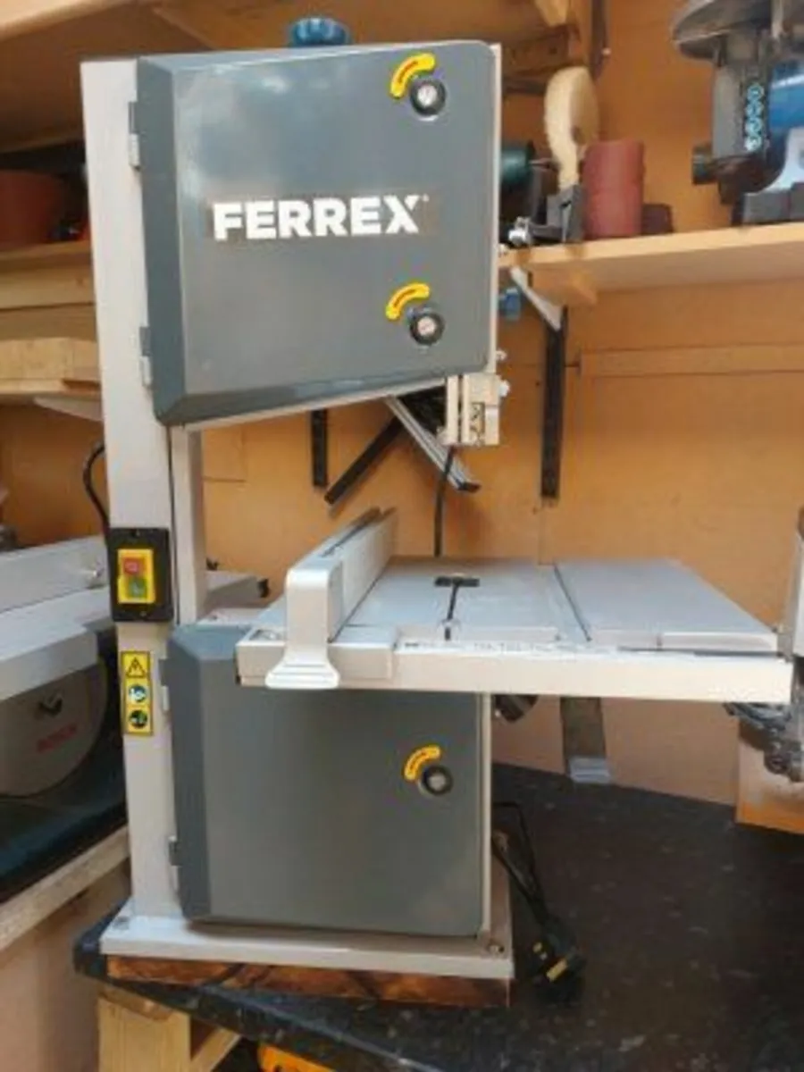 Ferrex 10 inch Bandsaw - Image 1