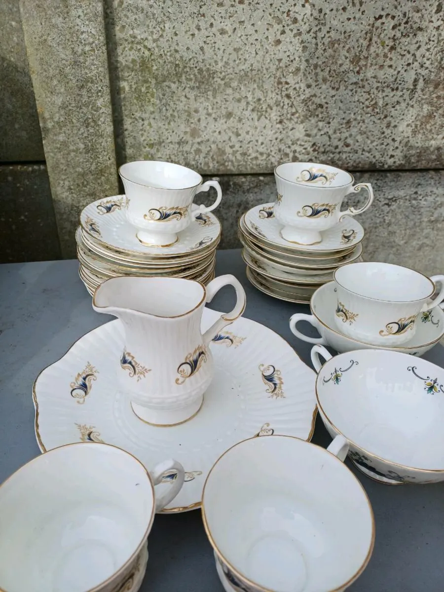 Vintage Royal Tara Set - Image 4