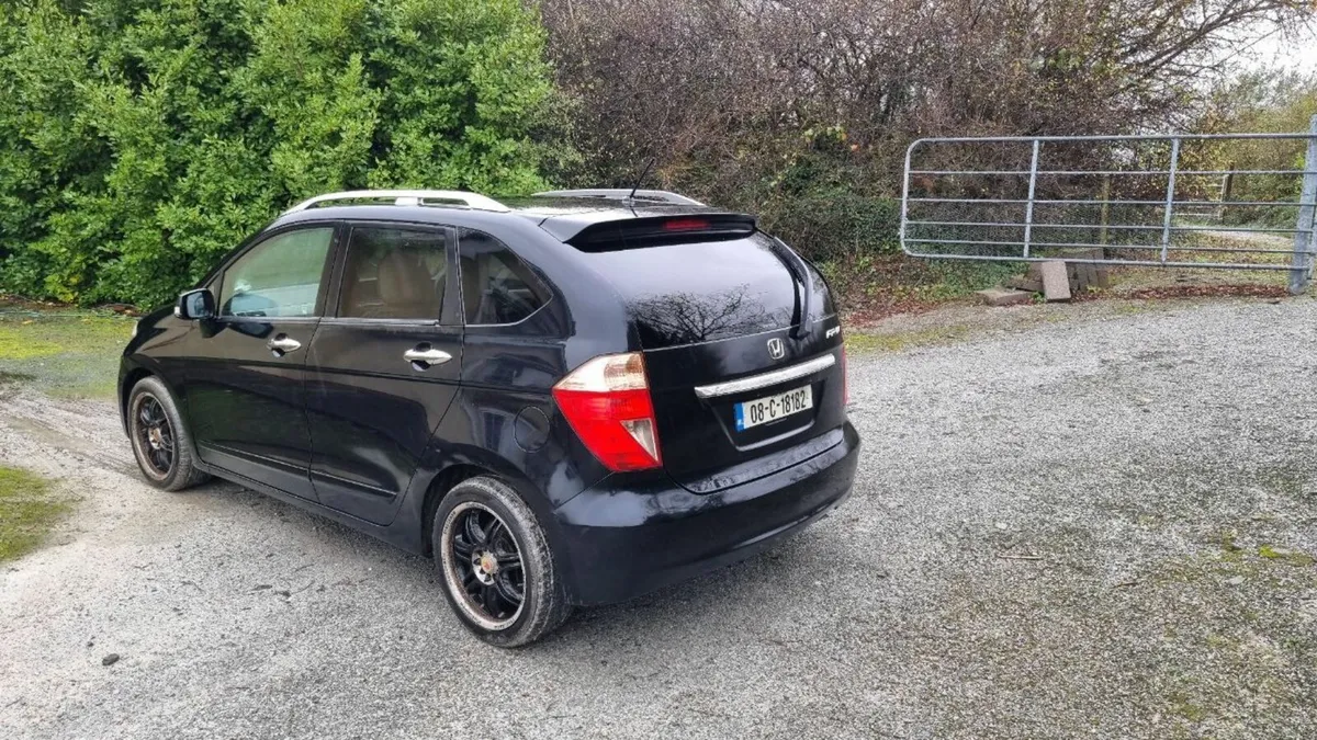 Honda FR-V 2008 - Image 4