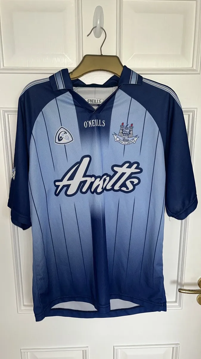 Gaa Dublin Retro Player Jersey - Image 2