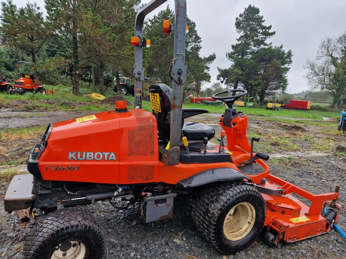 Kubota F3680 ride on mower lawnmower - Image 1