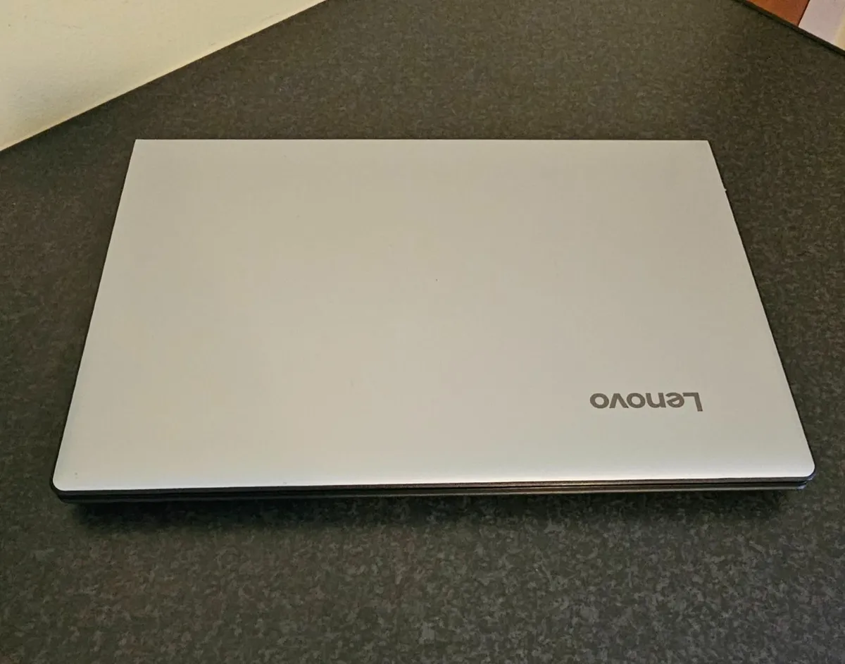 Lenovo ideapad 310-15ISk - Image 3