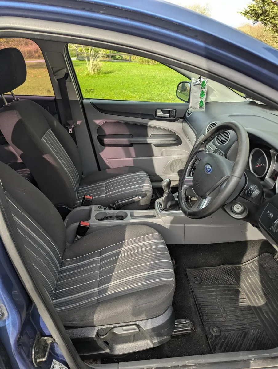 Ford Focus 2009 - Image 4