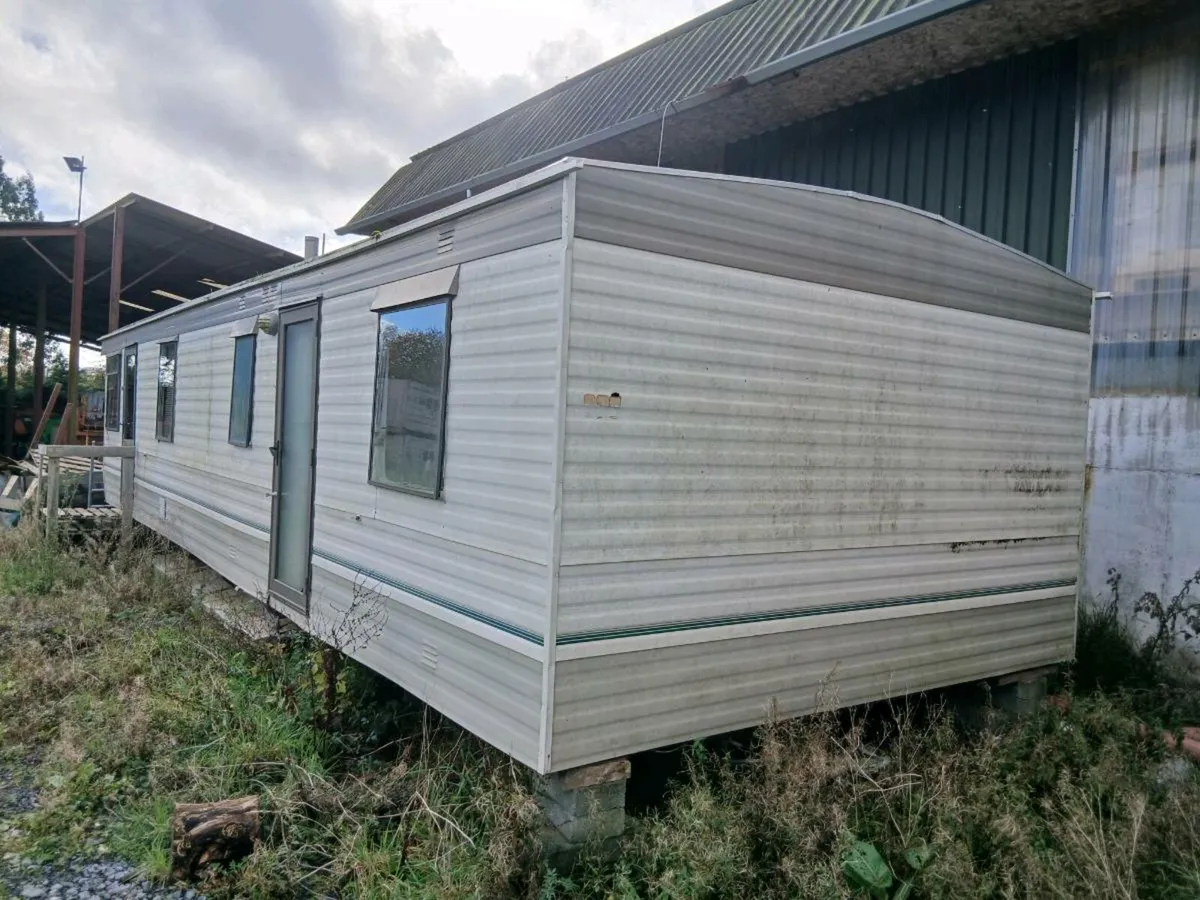 Mobile home - Image 2