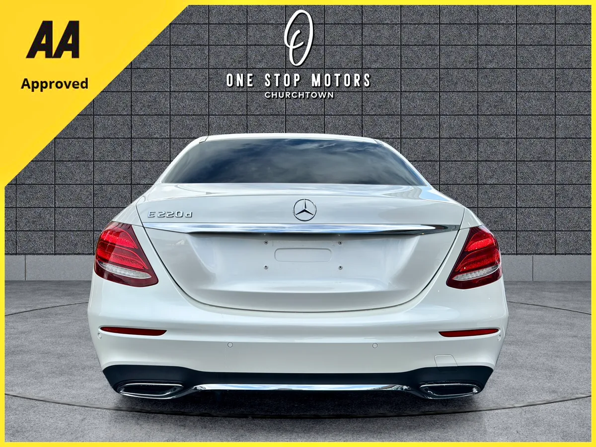 2018 Mercedes-Benz E220d *AMG PREMIUM * HUGE SPEC - Image 4