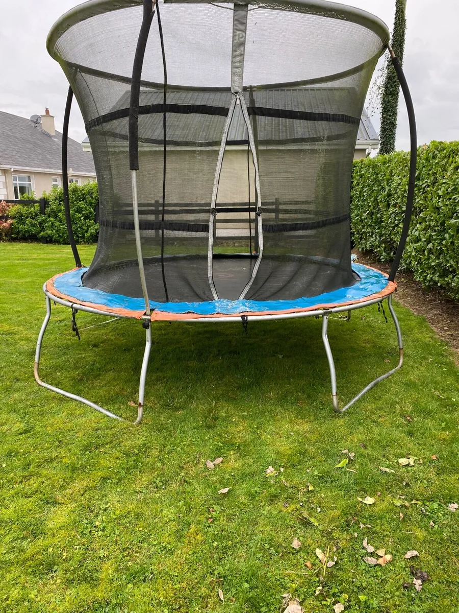 Trampoline - Image 3