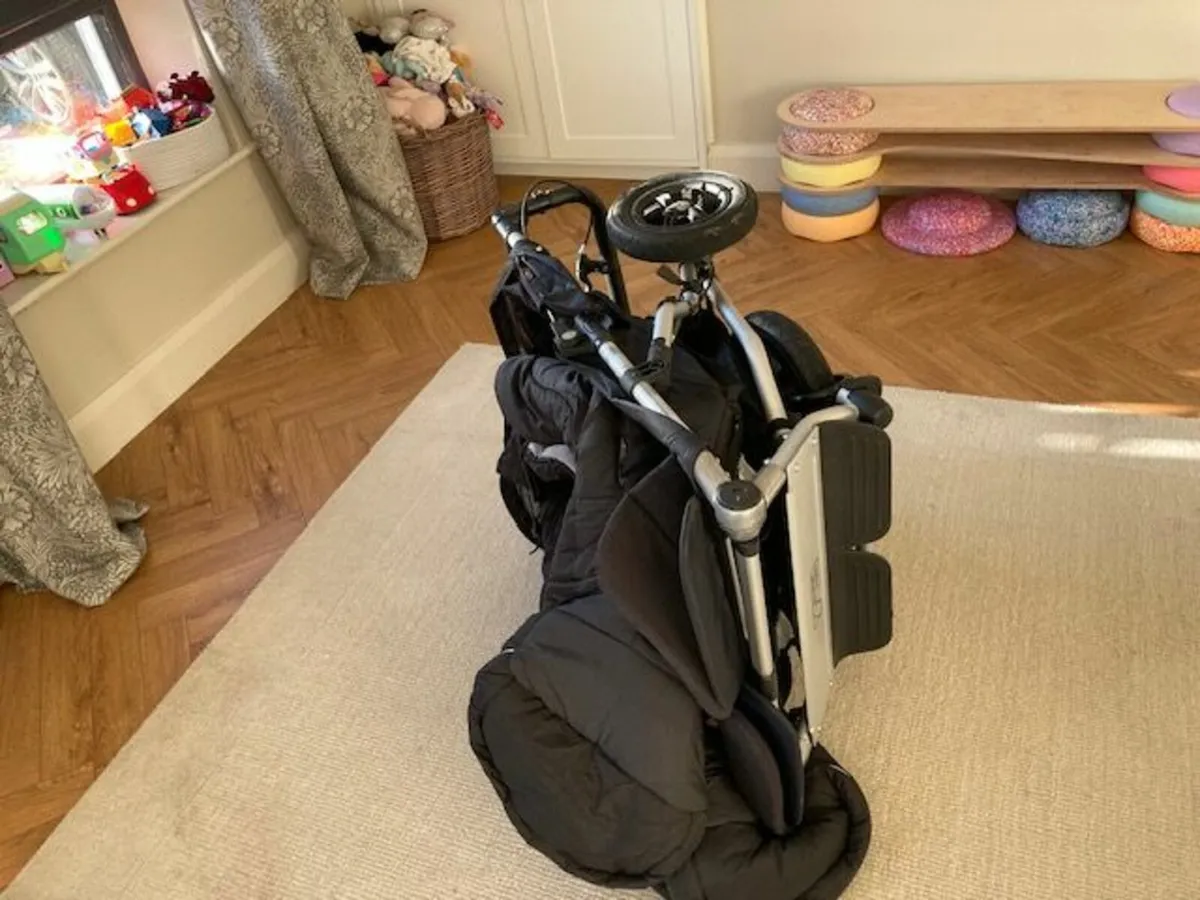 Kids Double Buggy(Mountain Buggy) - Image 3