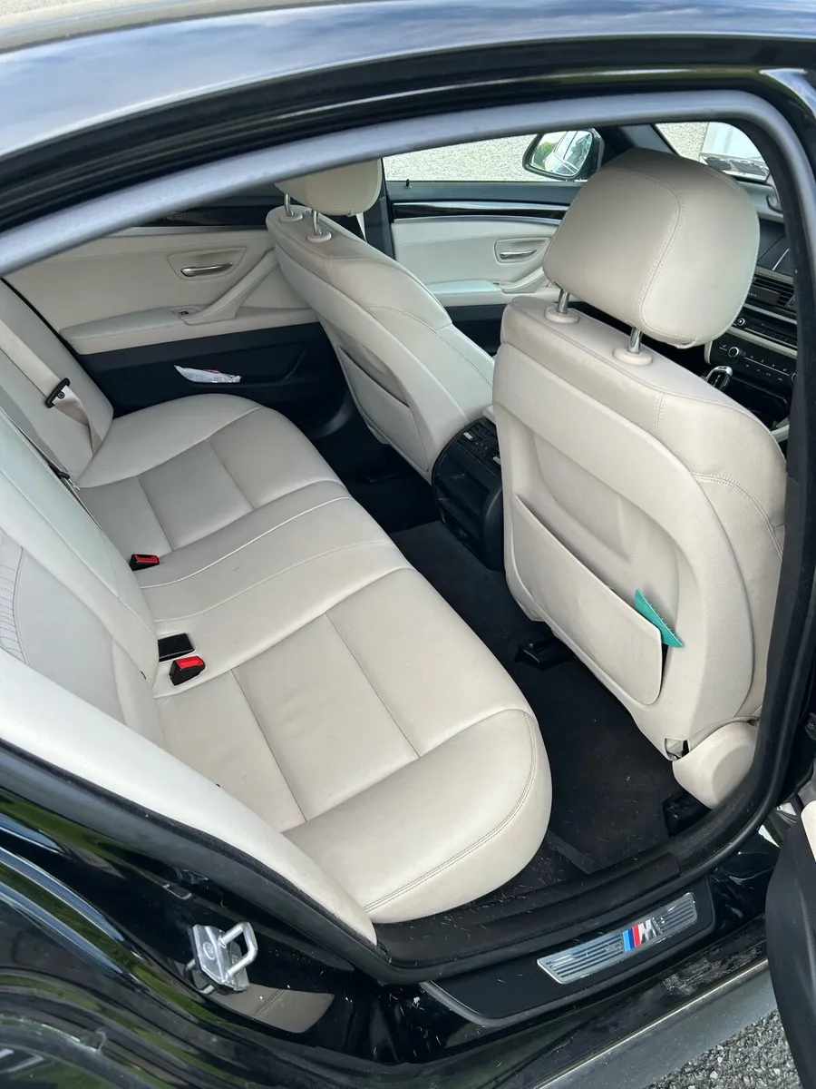 BMW 5-Series 2016 - Image 1