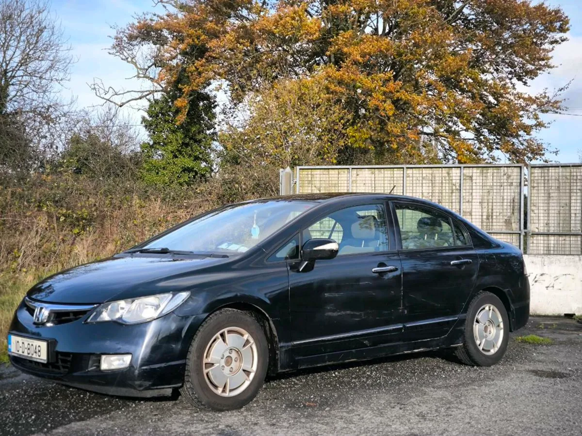 Honda Civic Automatic - Image 1