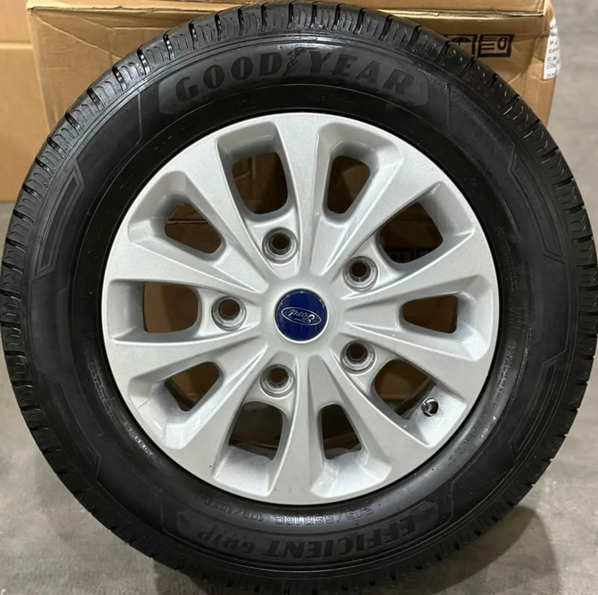 16" GENUINE FORD TRANSIT CUSTOM Wheels & GOODYEARS - Image 2