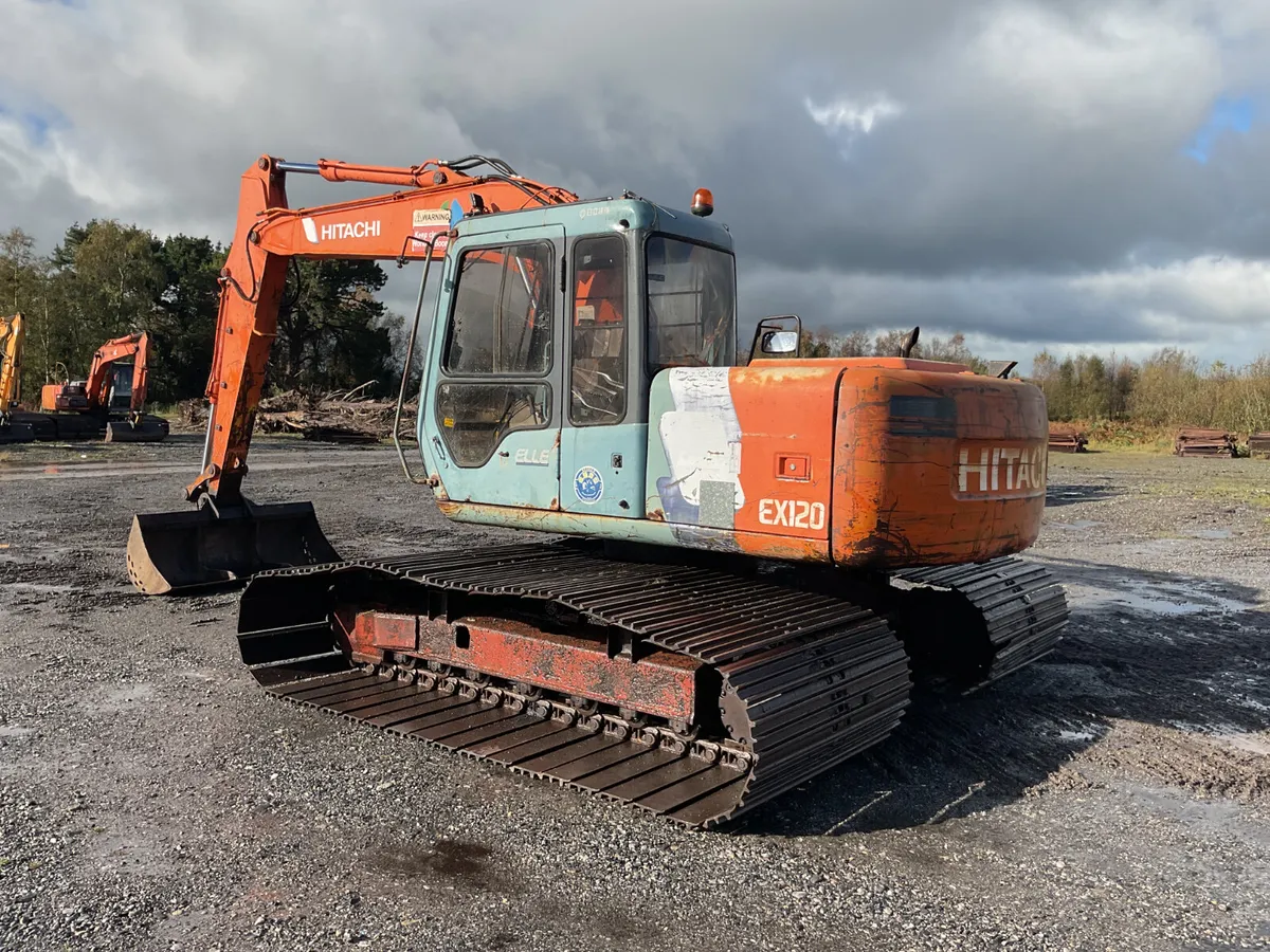 Hitachi EX120-3 Excavator Tighe Bucket For Auction - Image 4