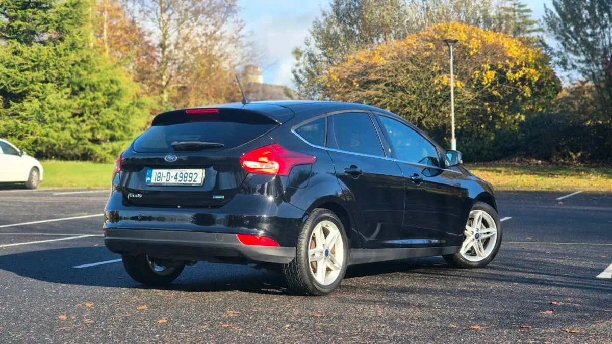 Ford Focus Titanium 1.0L petrol - Image 4