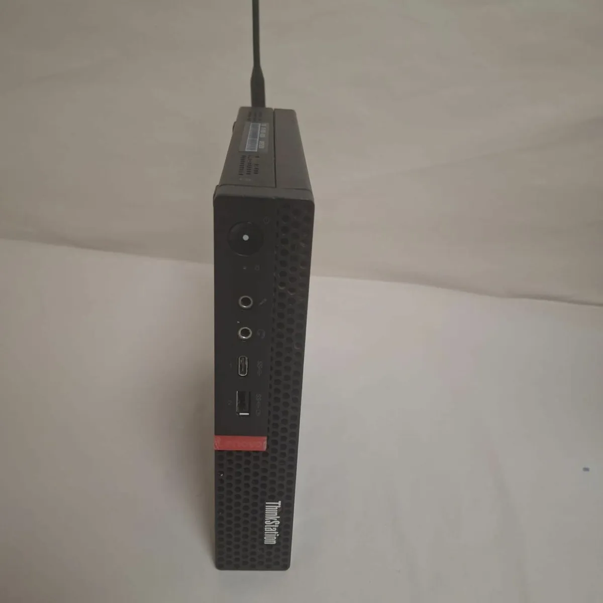 Lenovo ThinkStation P330 Tiny i7 9th Gen | NVIDIA - Image 2