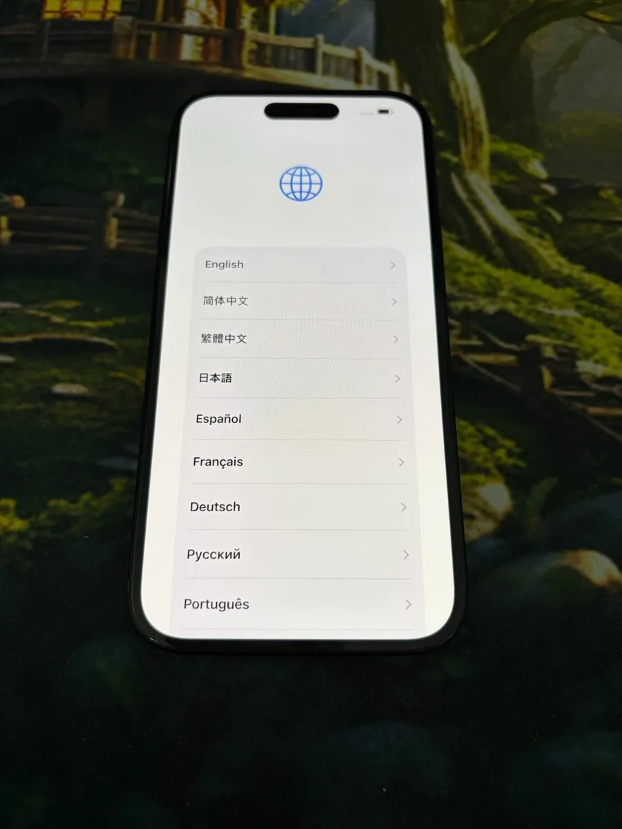 Unlocked iPhone 15 - Image 4