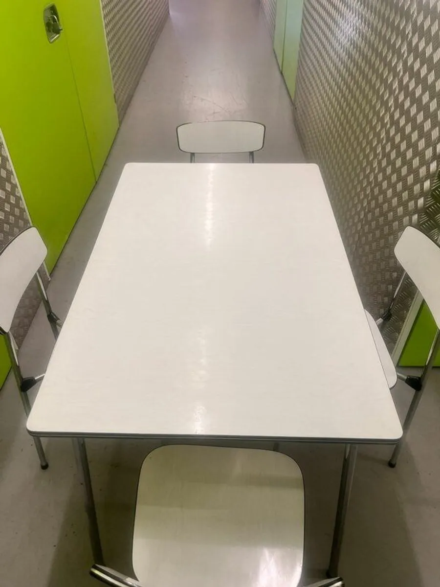 Unique Mid Century Formica Table and chairs set - Image 2