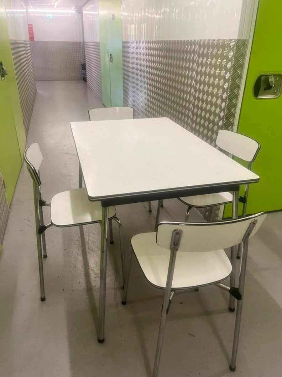 Unique Mid Century Formica Table and chairs set - Image 3