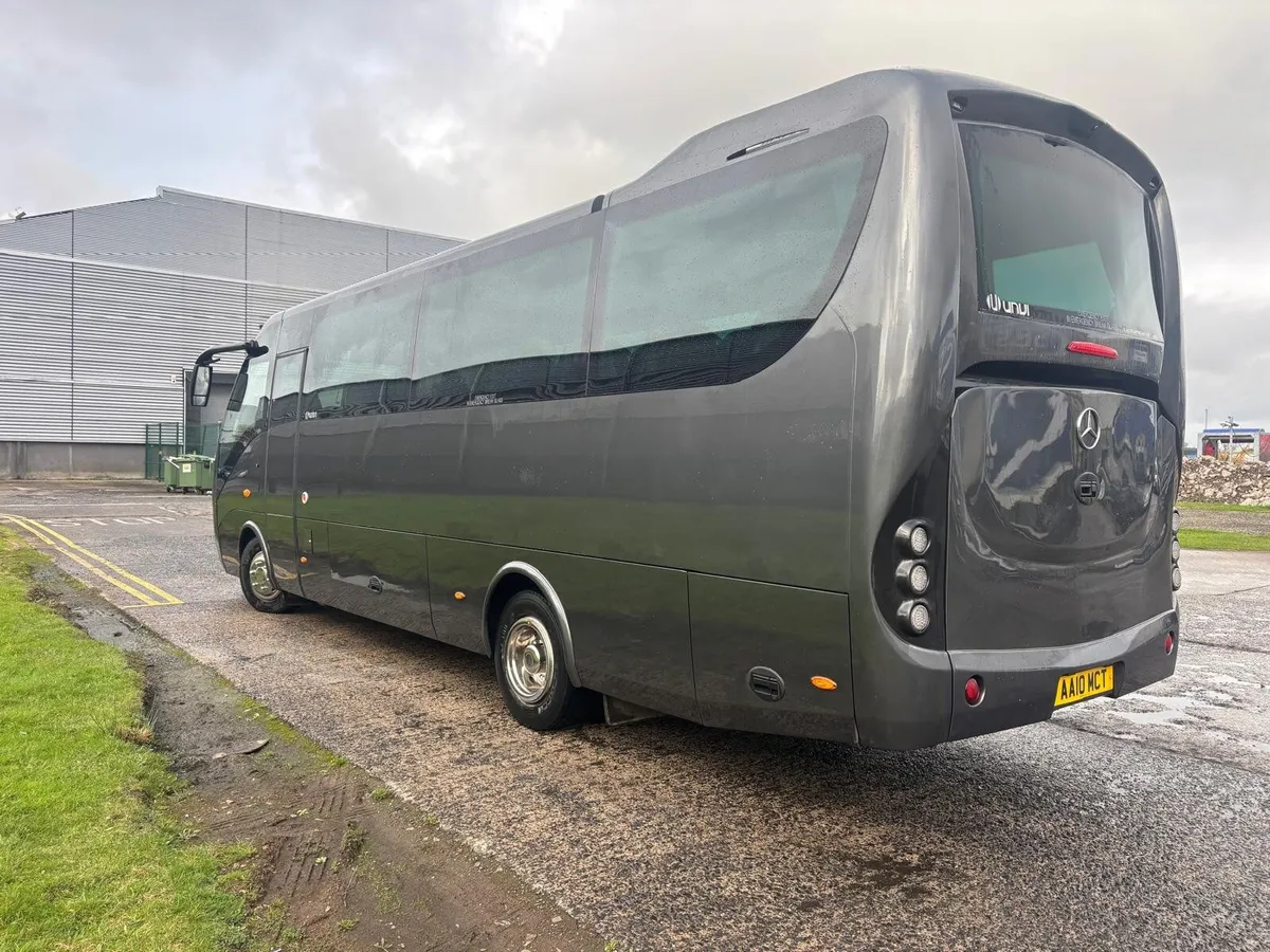 Mercedes-Benz 29 seat coach - Image 3