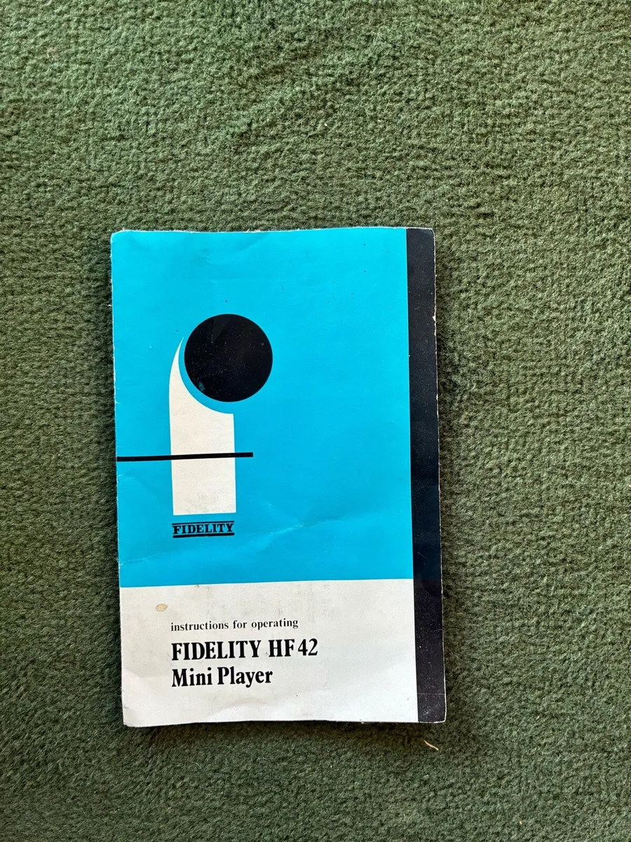 Fidelity transistorised mini player record player - Image 4