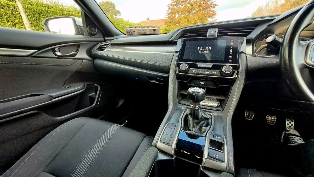 Honda Civic 2019
AUTO 1.0 126BHP SMART PLUS - Image 4