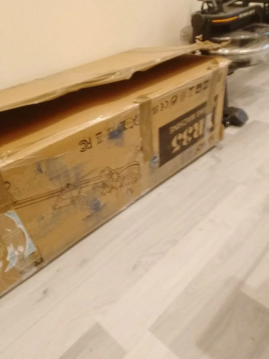 Rowing Exercise Machine - Image 2