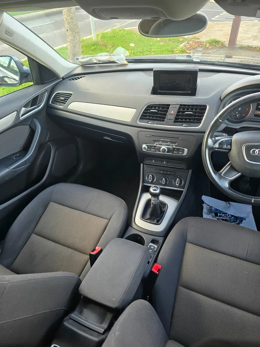 Audi Q3 2013 - Image 3