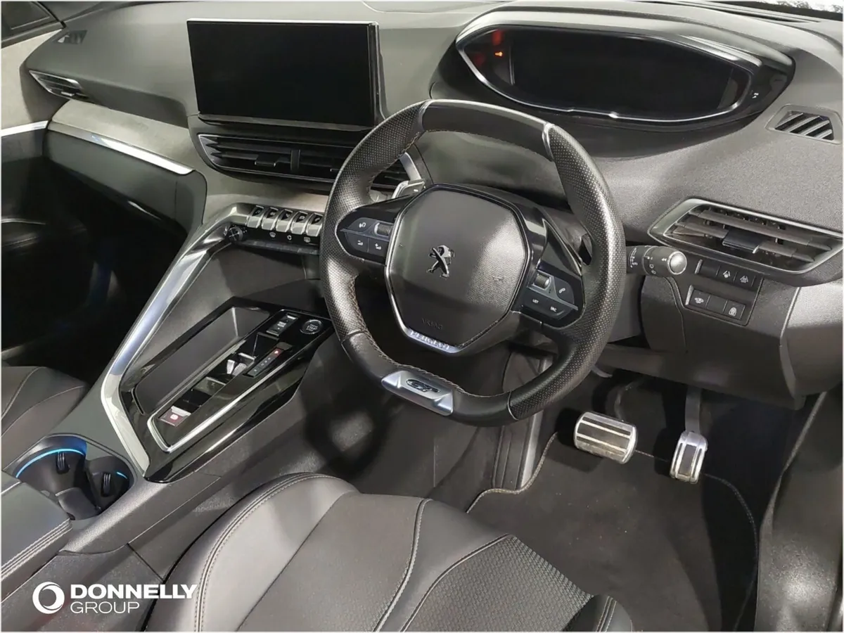 Peugeot 5008 Diesel Estate GT - Image 4