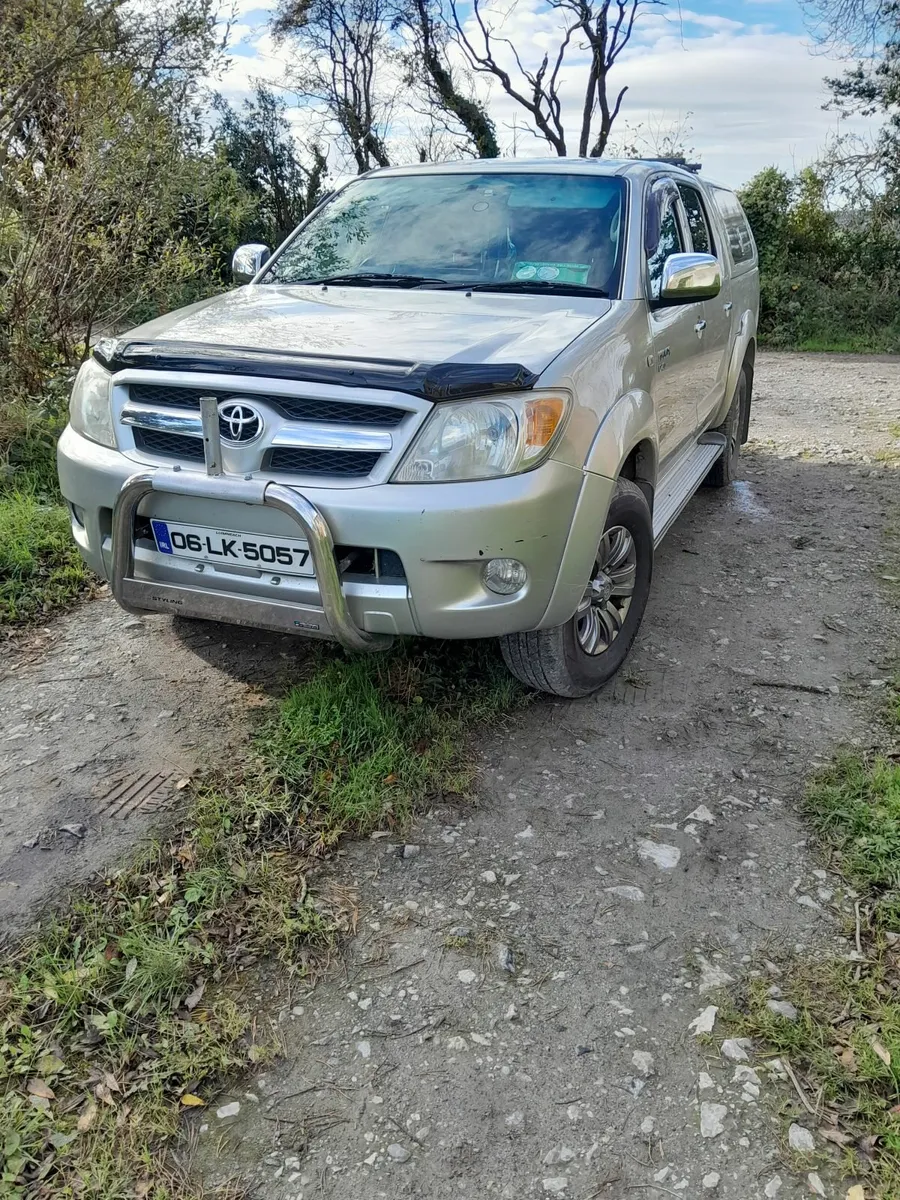 Toyota Hilux 2006 - Image 3