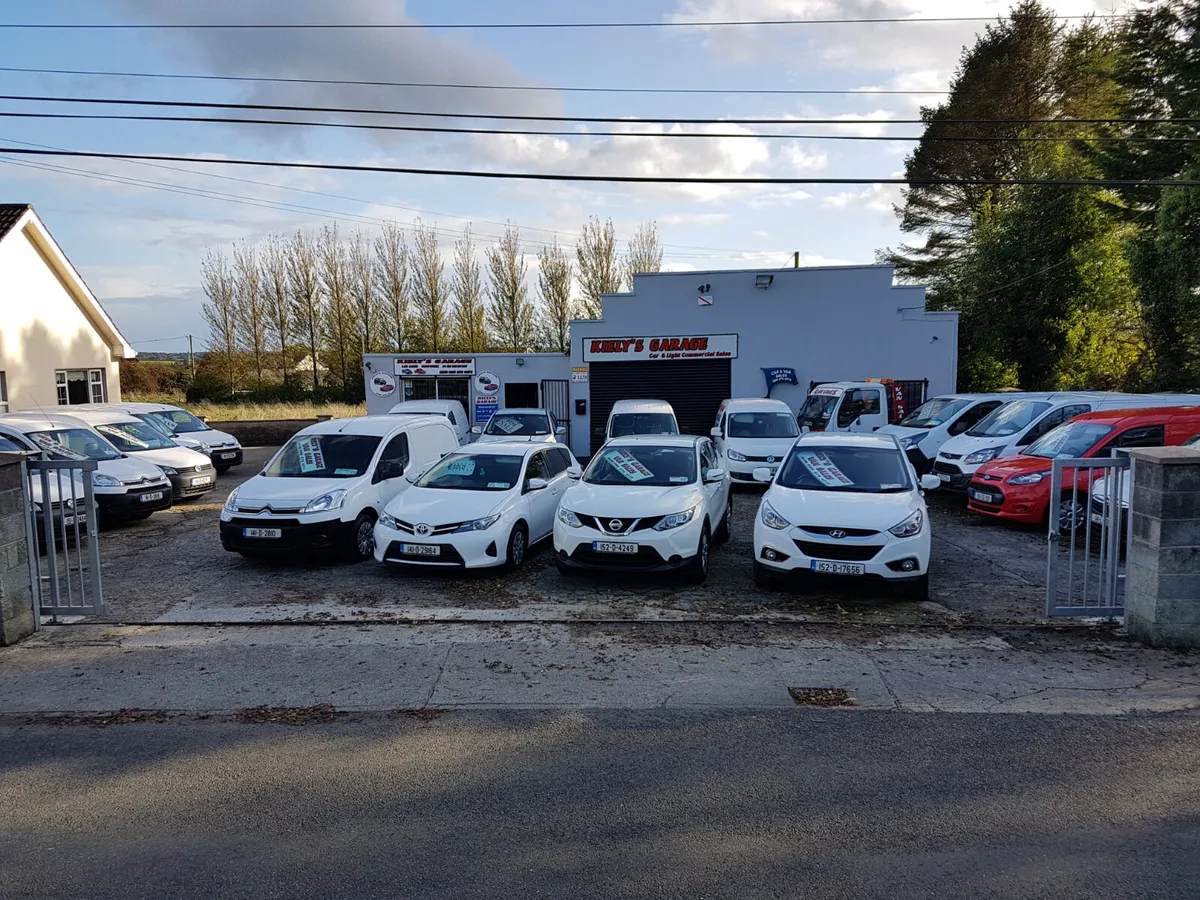OVER 30 VANS AVAILABLE FOR SALE - Image 1