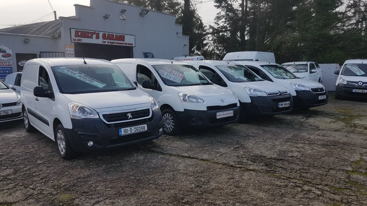 OVER 30 VANS AVAILABLE FOR SALE - Image 4