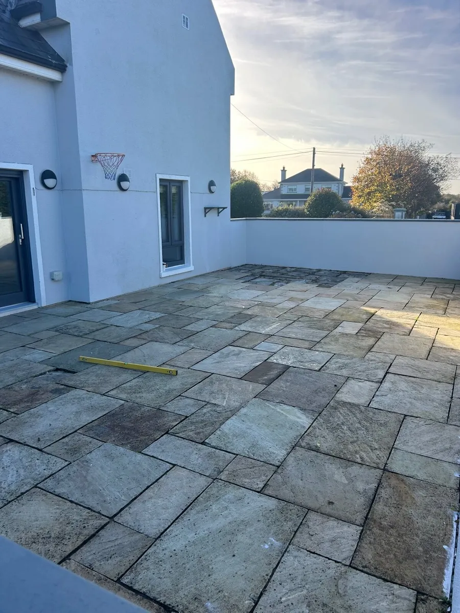 Cheap  Old Sandstone Paving - Image 1