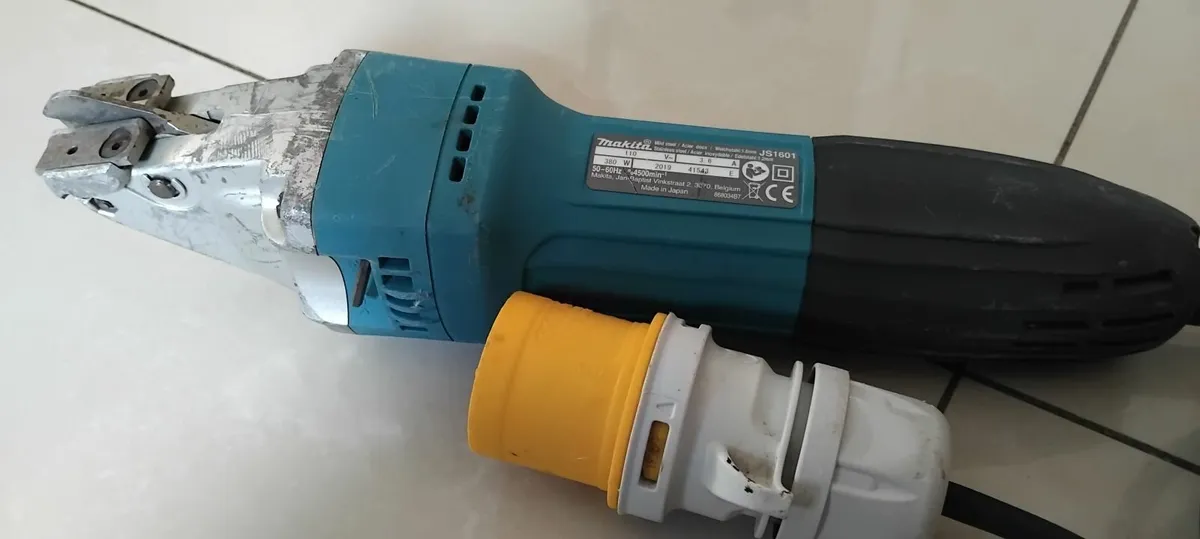 Makita JS1601 Tin Shears 110v - Image 4