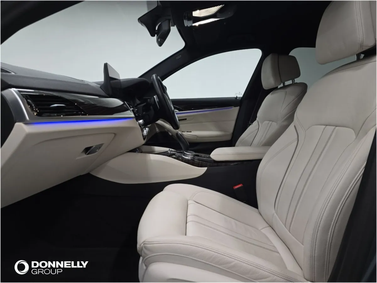BMW 5 Series Diesel Saloon M Sport - Image 4