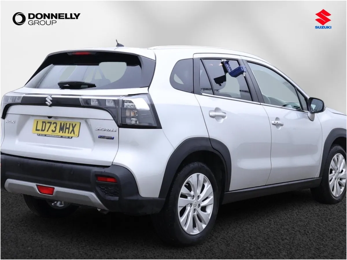 Suzuki S-Cross Hatchback Motion - Image 2