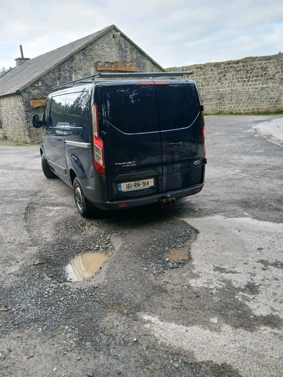 Ford Transit Custom - Image 1