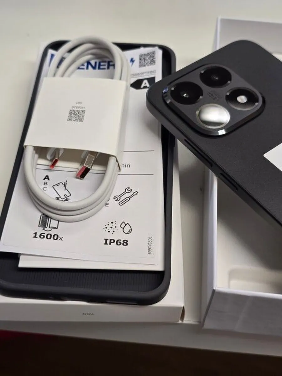 Xiaomi 15T 256GB - 12GB Sim Free Brand New Open Box Xiaomi Warranty UK Phone - Image 2