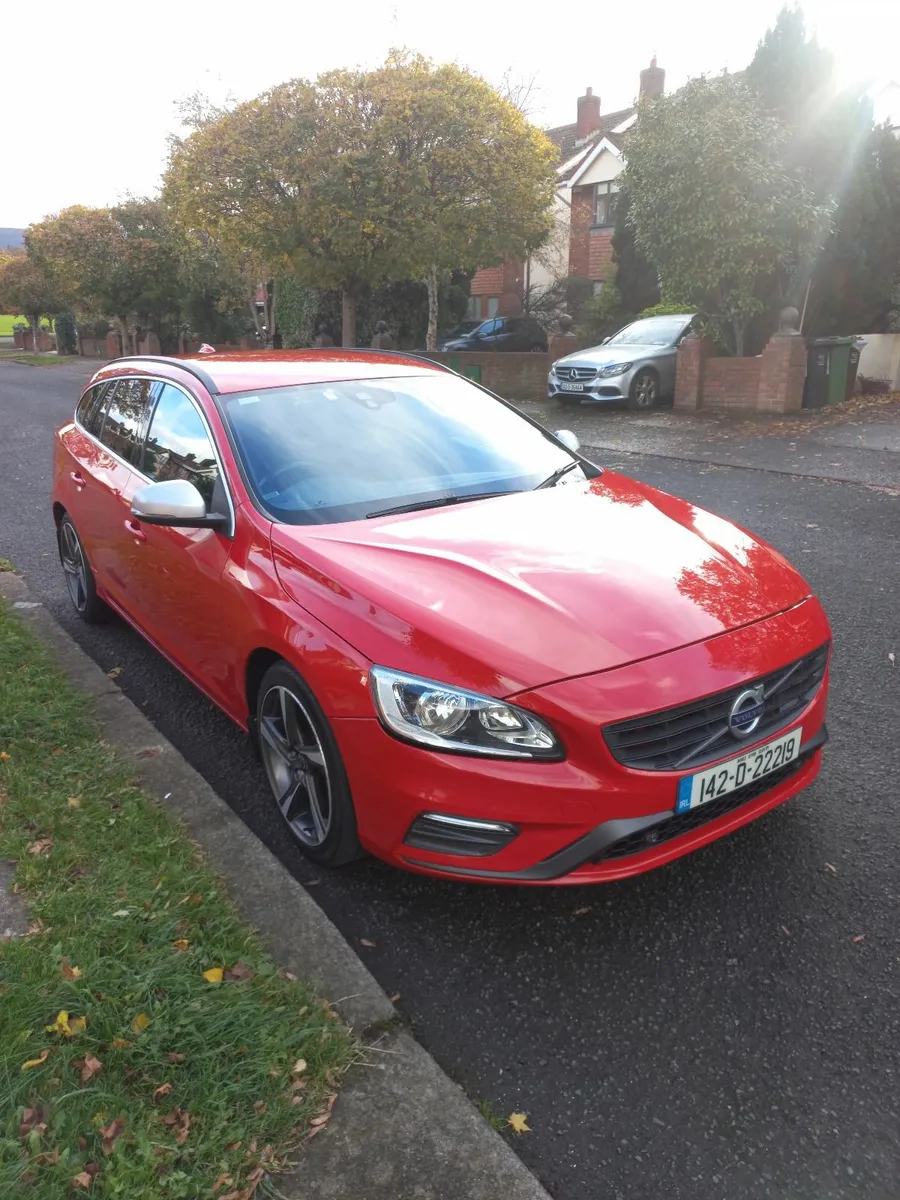 Volvo V60 2014 - Image 1