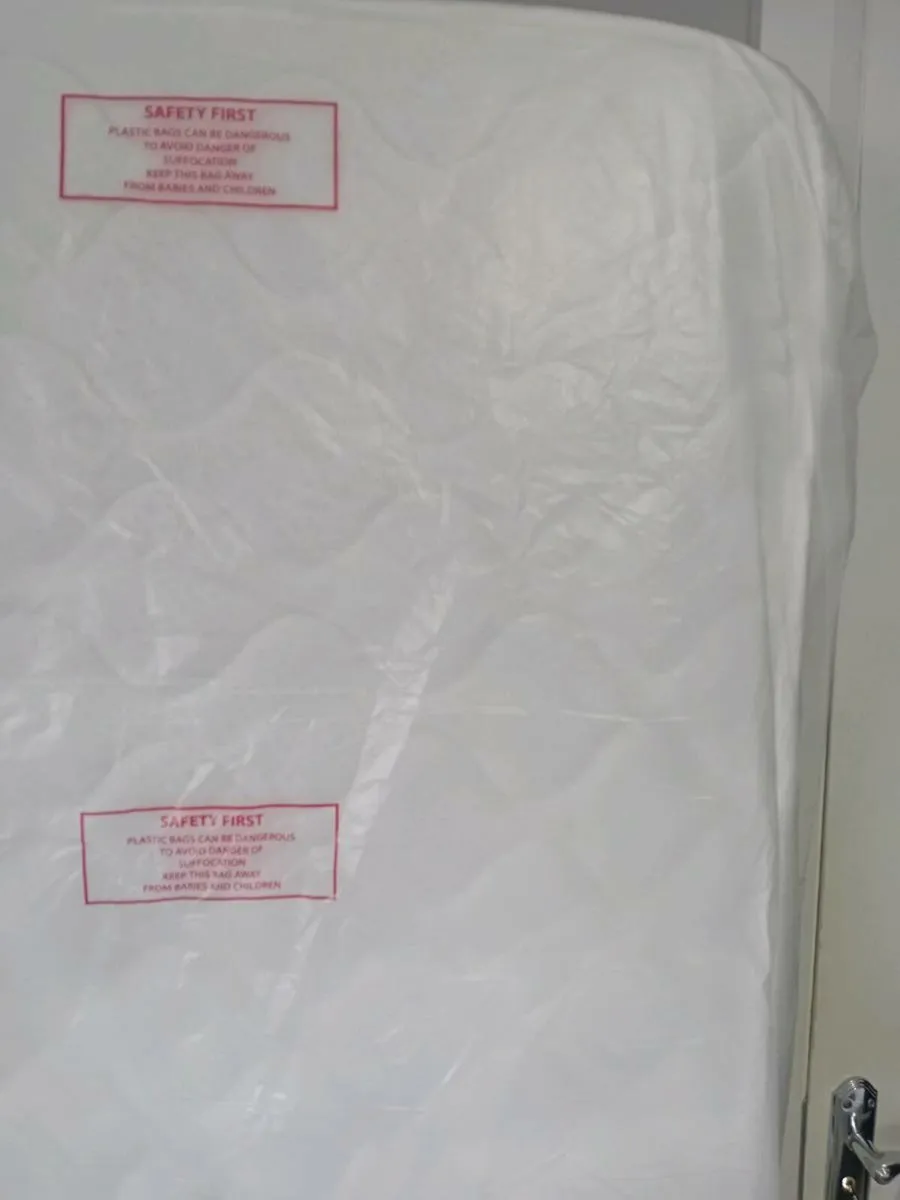 Narrow mattress for mobile home NEW - Image 2