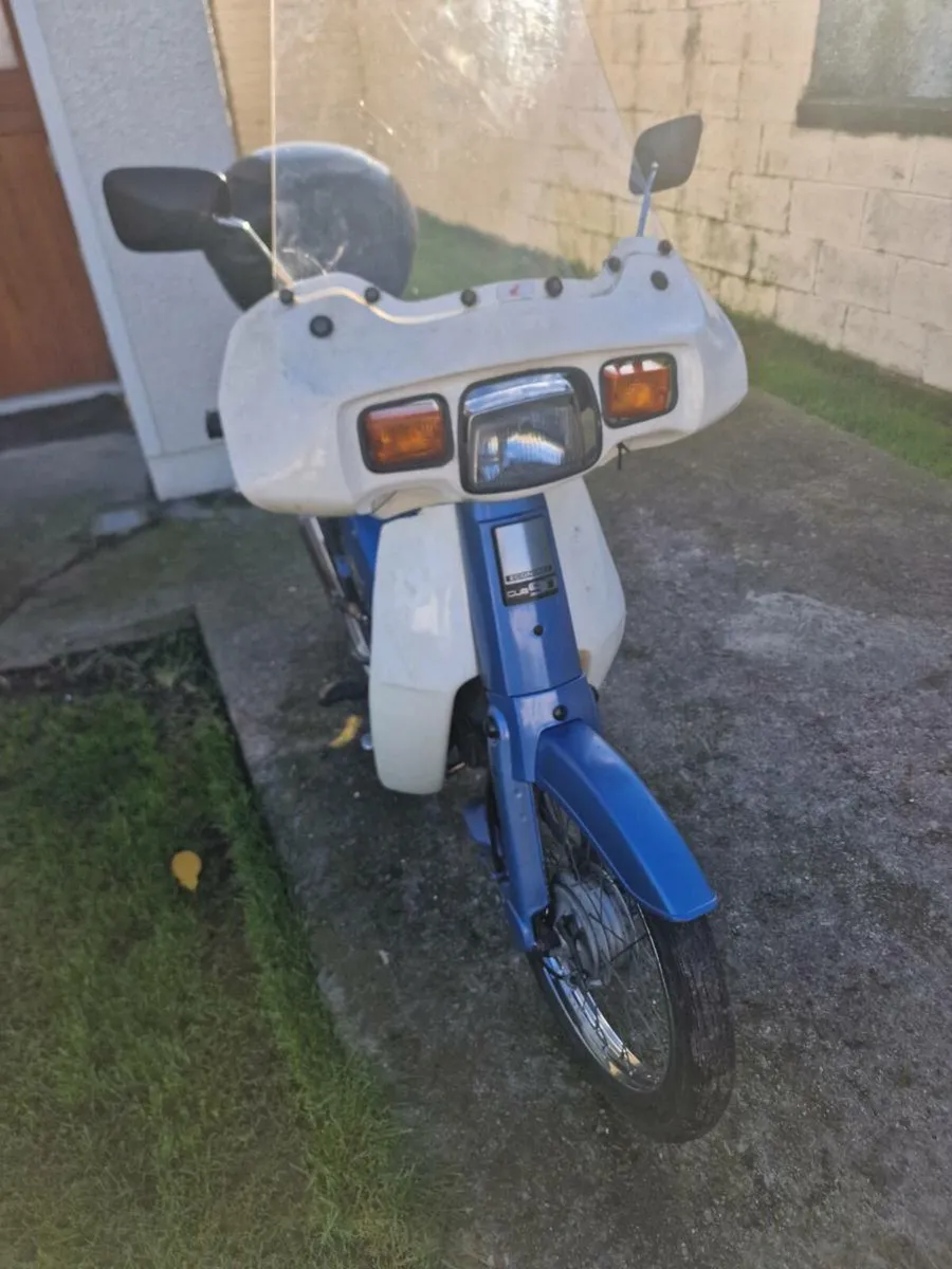 Honda club 901998 - Image 1