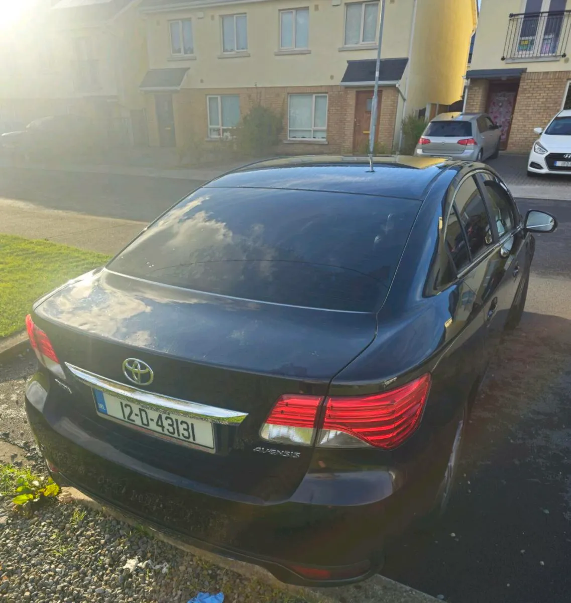 Toyota Avensis low km - Image 4