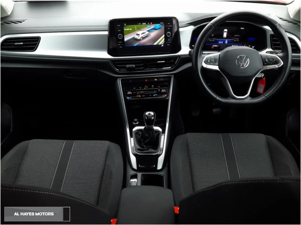 Volkswagen T-Roc  reversing Camera 2.0 Tdi-116bhp - Image 2