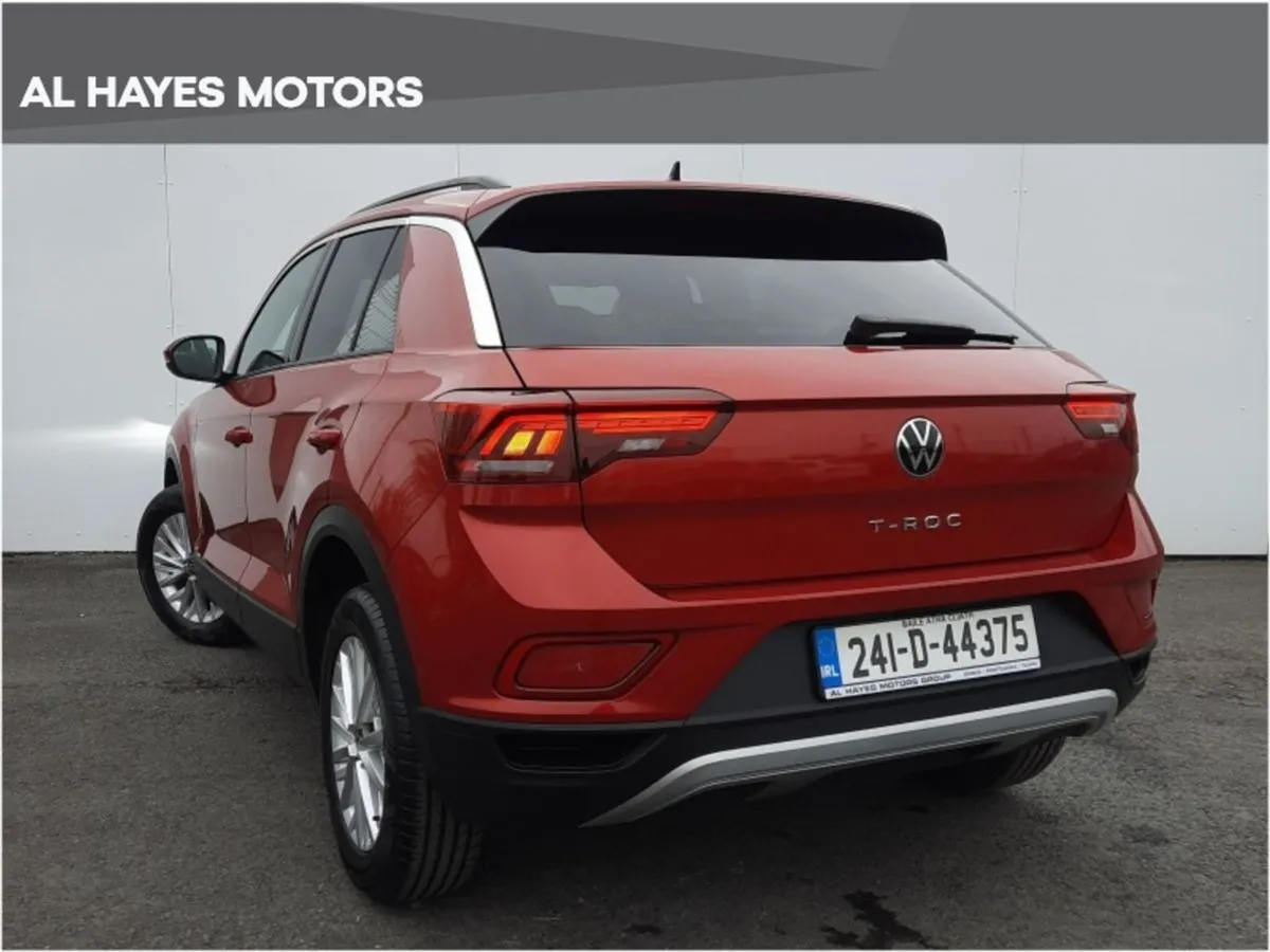 Volkswagen T-Roc  reversing Camera 2.0 Tdi-116bhp - Image 3