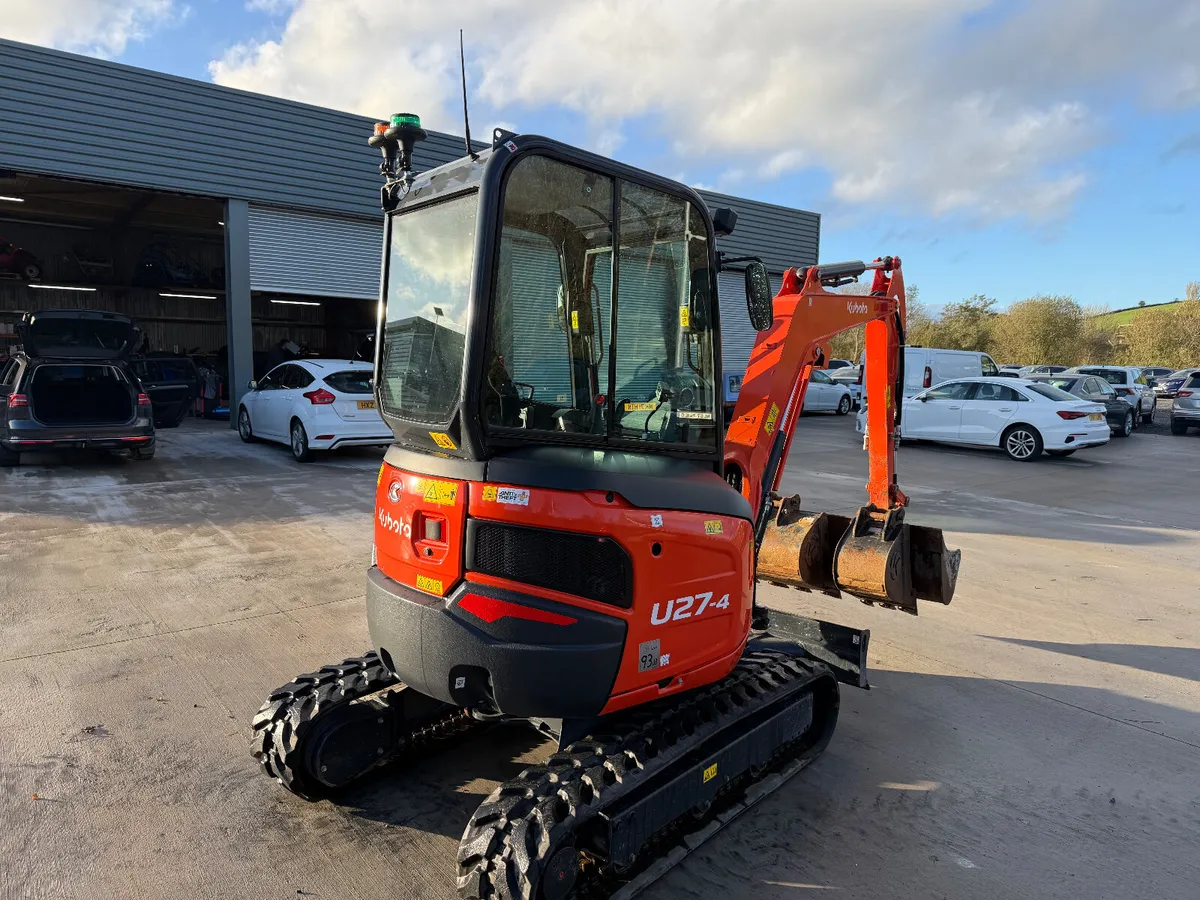2024 - Kubota U27-4  Geith Quick Hitch 250 HRS 1OW - Image 4