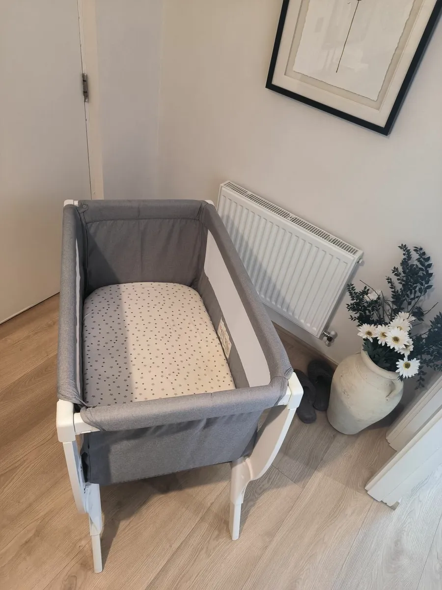 Baby cot - Image 2
