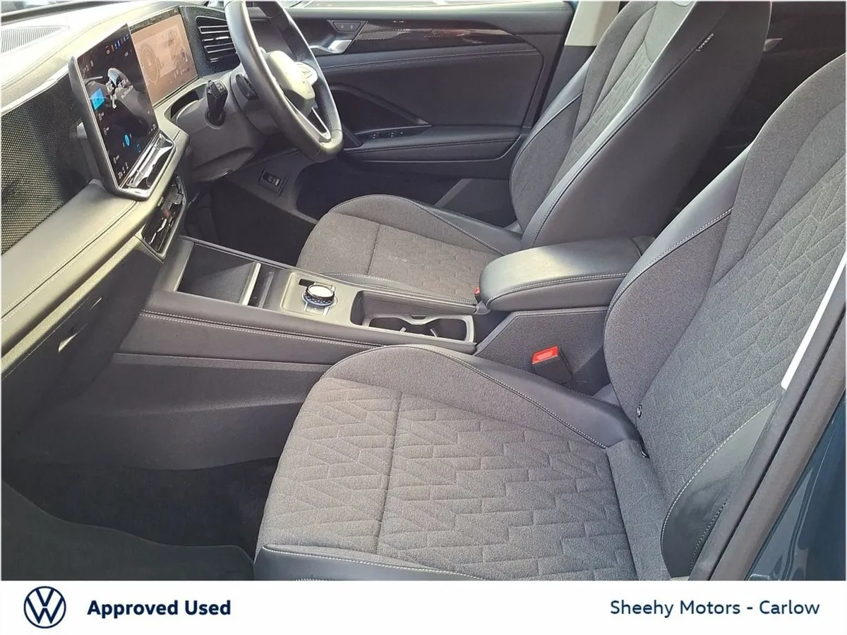 Volkswagen Tiguan 2.0tdi Launch Edition DSG 5DR - Image 4