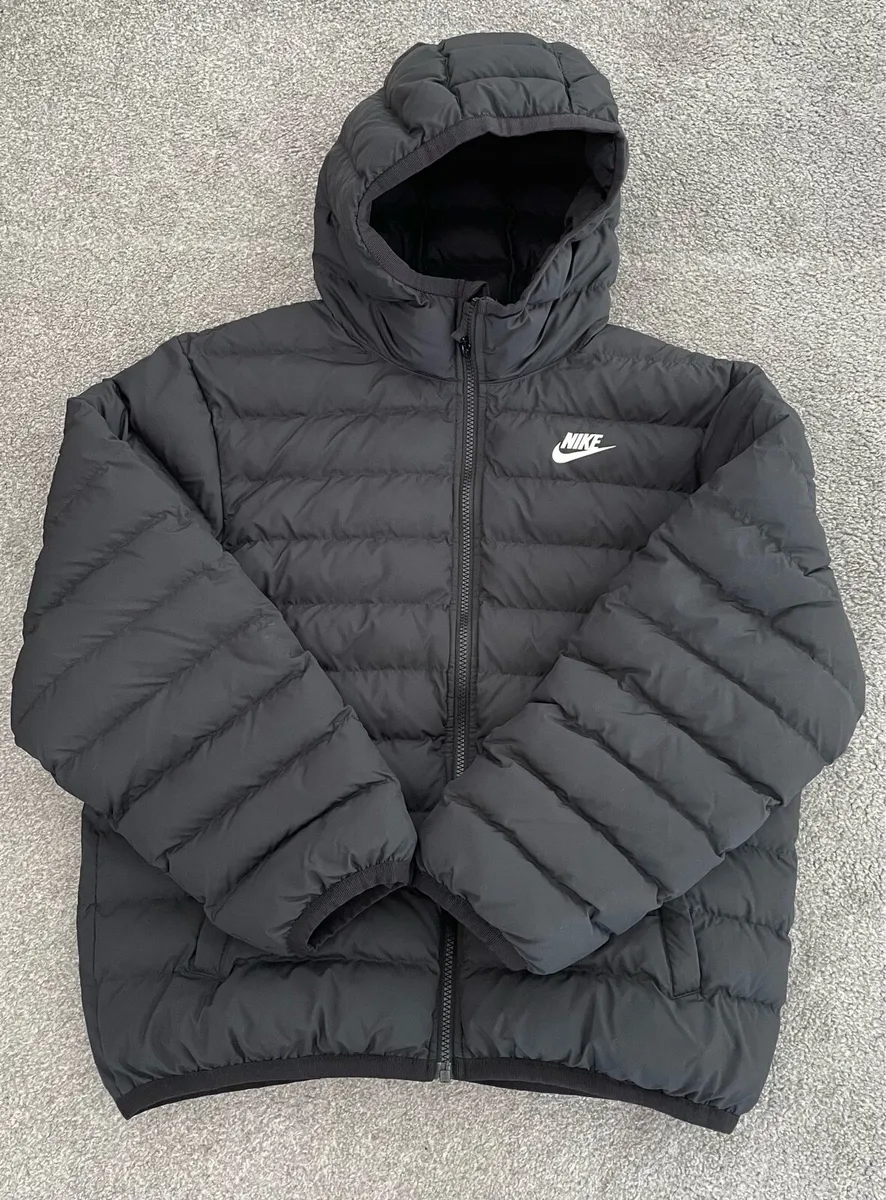 Kids Nike puffer jacket - Image 1